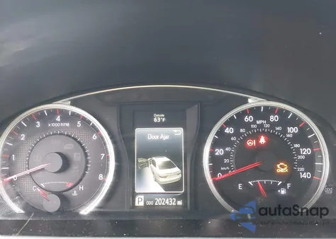 2015 Toyota Camry Se z USA, uszkodzony, nr VIN 4T1BF1FK6FU100607